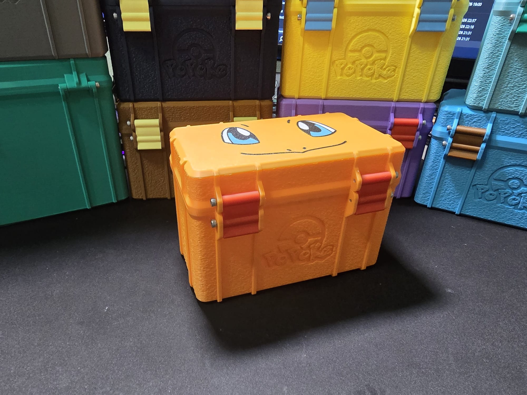 Caja para Cartas Gradeadas/Slabs (16) – Charmander | PoPokeBox